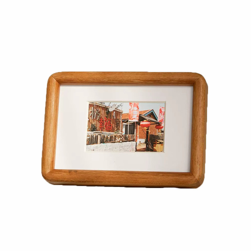 Simplicity Style Small Picture Frames Natural Wooden Photo Frames Tabletop With Bracket